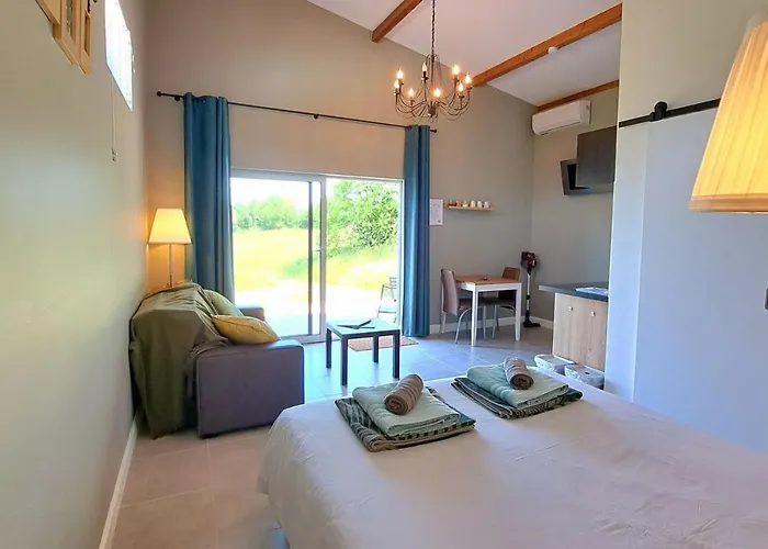 Domaine Quintess - *